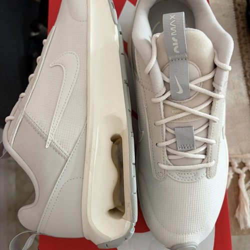 Nike authentic sneakers, new, size 39
