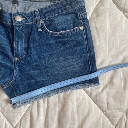 Juicy Couture Vintage Denim Shorts Mid Rise Frayed Hem Size S