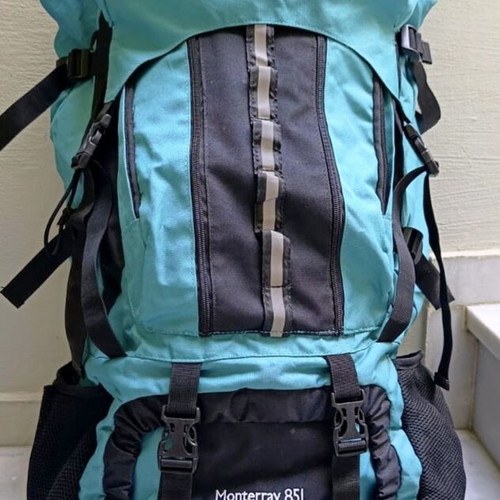 Maori Monterray 85L hiking backpack like new, petrol color