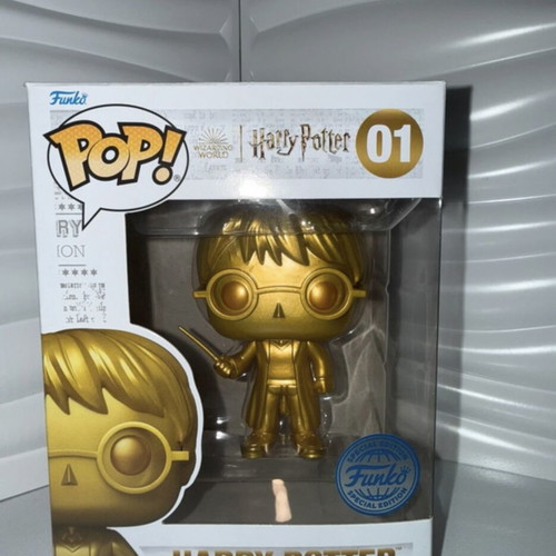 Harry Potter Golden Funko Pop Special Edition like new