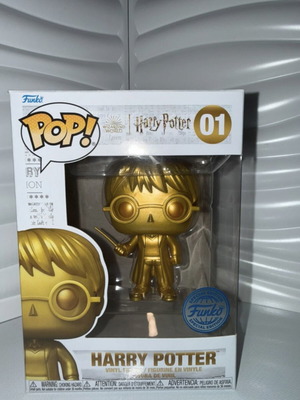Harry Potter Golden Funko Pop Special Edition like new