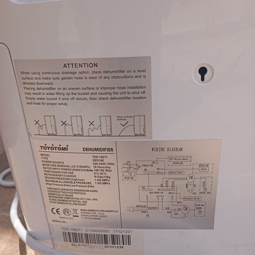 Toyotomi TDE-16DTI dehumidifier used, 140W, with wheels