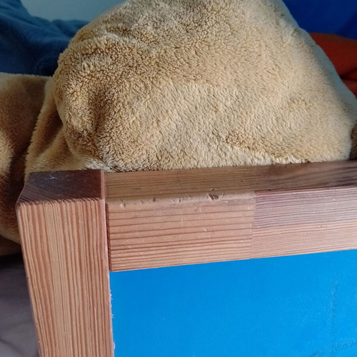 KURA bunk bed used with two large drawers and coconut fiber mattress