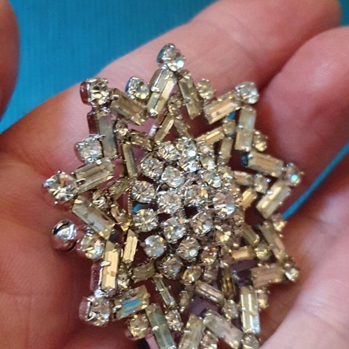 Vintage brooch Western Germany like new, silver with crystals