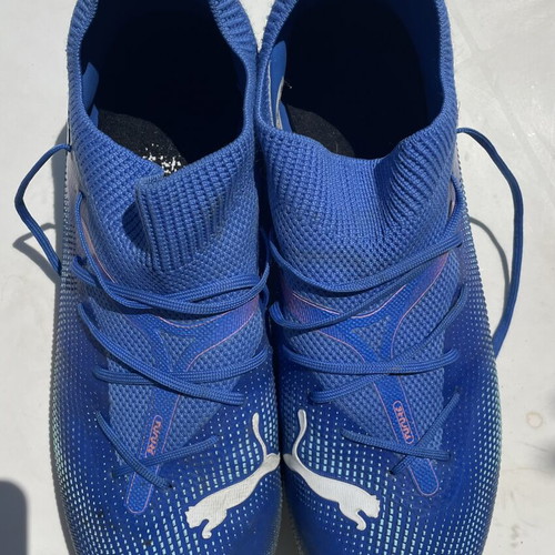 Puma football shoes size 43, blue