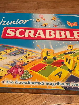 Scrabble Junior board game like new, Mattel, ages 5-10