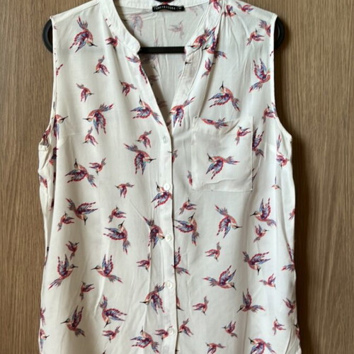 Sleeveless women's shirt Funky Buddha medium, like new, 100% viscose