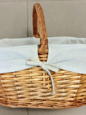 Wicker basket new with cotton lining