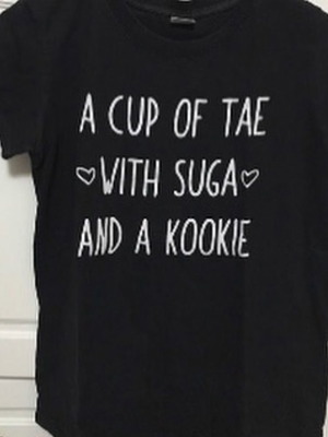 BTS T-shirt σαν καινούργιο, μέγεθος M, μαύρο