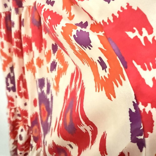 Maxi dress new with colorful print
