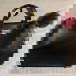  Μαύρη τσάντα χειρός μεσαίου μεγέθους