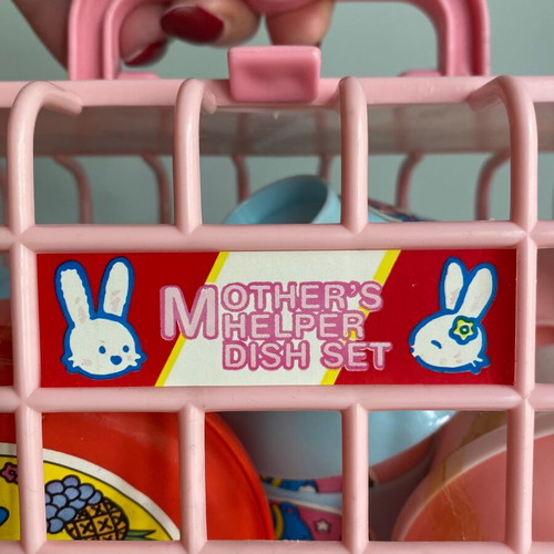 Vintage Mother’s Helper Children Dish Play Set like new