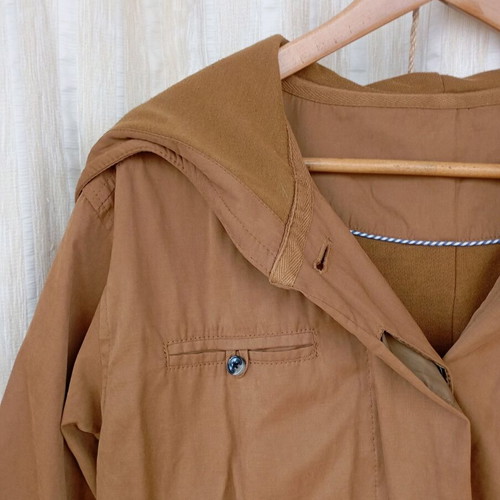 Spring jacket like new with 3/4 sleeve beige brown size M