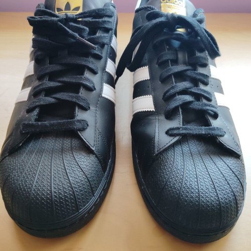 Adidas Superstar sneakers size 52.5, black and gold