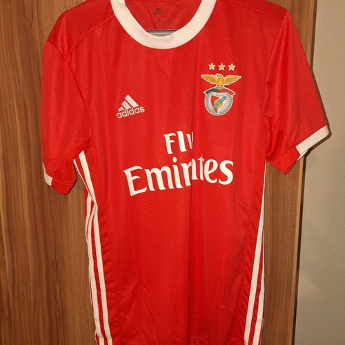 Benfica 2019-20 home jersey size S like new