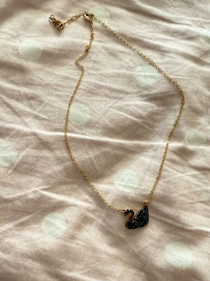 Gold-tone swan pendant necklace