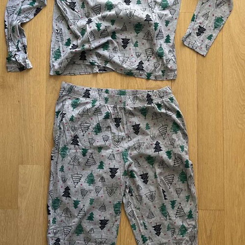 Men's Christmas pajamas like new