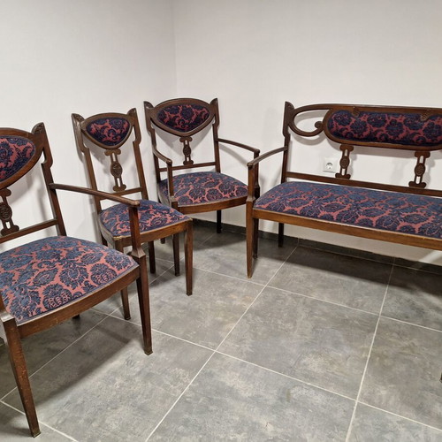 Furniture set from 1930 like new, sofa, two armchairs, two chairs, and table