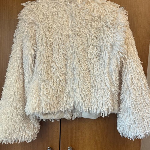 Fluffy faux fur jacket On Line like new, size S, white