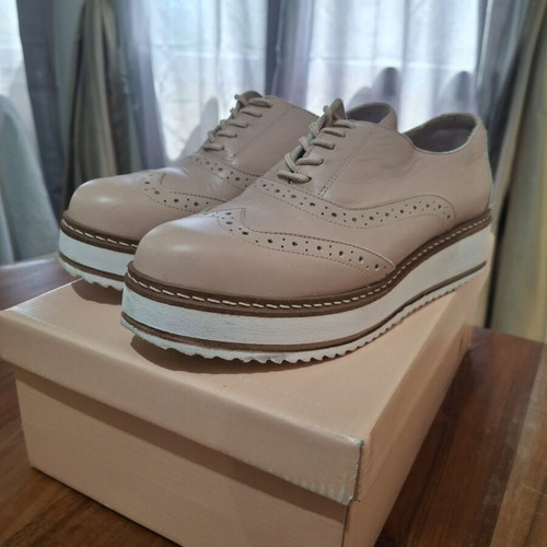 Oxford shoes Tsakiris Mallas, like new, size 37, salmon color