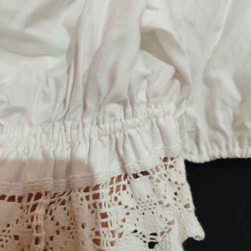Chiemseer Dirndl & Tracht crop vintage top with lace