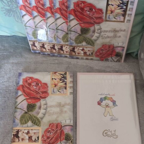 Happy Birthday Roses cards set of 7 with gold foil, like new