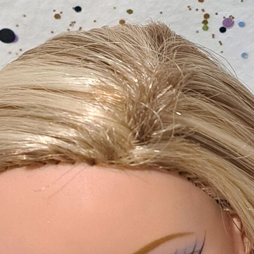 Bratz Birthday Bash Cloe doll used with flaws