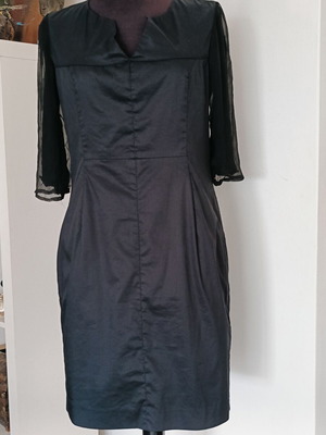 H&M Midi Dress L Black Like New