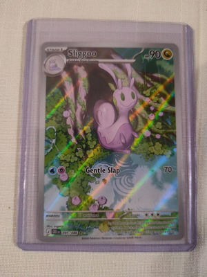 Pokemon Chaos Rising Sliggoo card like new