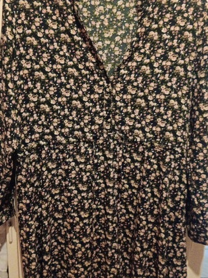 Only dress size L 40 12 like new black pink