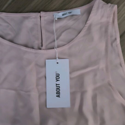 Pink Sleeveless Top new, slim fit