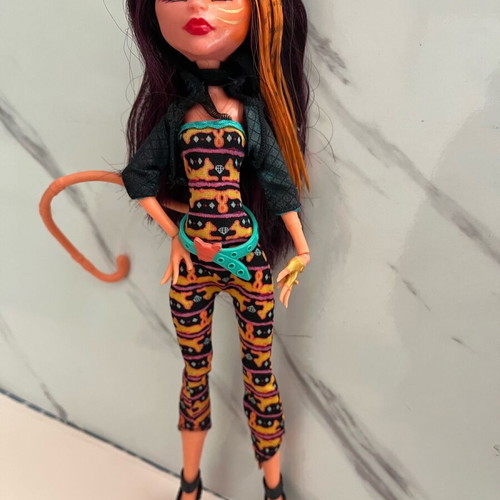 Cleolei Monster High Freaky Fusion doll used