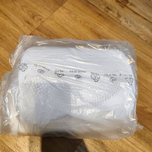 Τυριέρα Tupperware CheeSmart καινούργια, μεγάλη με μεμβράνη CondensControl