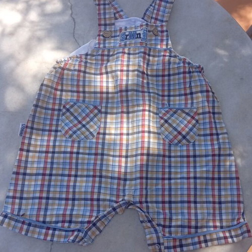 Baby romper Sermino like new, size 3 months, with clips