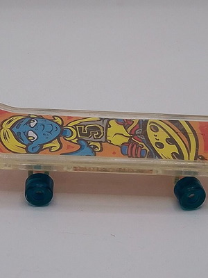 Skateboard 2000 Vintage Pro Gear SK8 Fingerboard like new