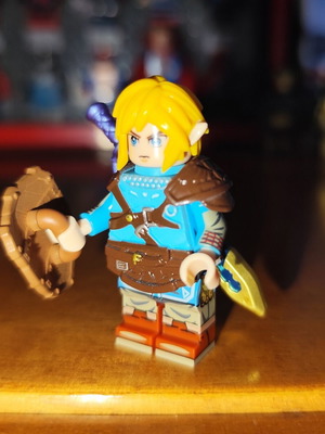 Φιγούρα Link (Champion's Tunic) σαν καινούργια με αξεσουάρ