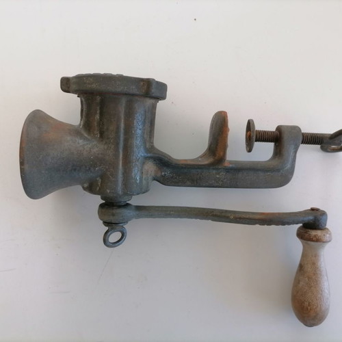 Vintage Albion No 1 meat grinder used from England