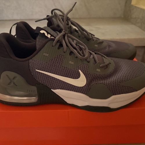 Nike Air Max Alpha Trainer 5 like new, gray, size 46