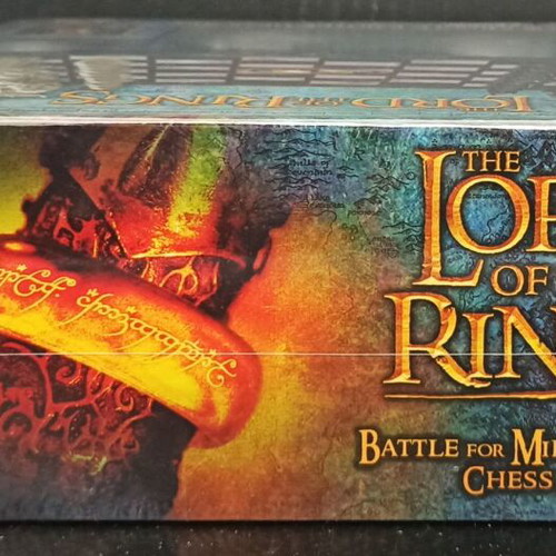 Lord of the Rings Battle for Middle Earth Chess Set new