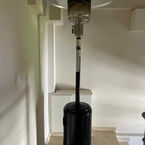 Outdoor or balcony heater mushroom like new