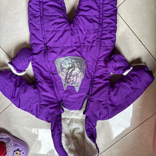 Baby jumpsuit used for 4-month outings