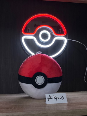 Συλλεκτική λούτρινη φιγούρα Pokéball Pokémon καινούργιο, 20cm