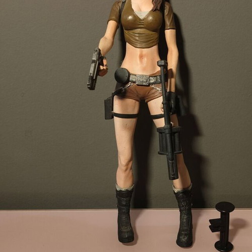 Lara Croft Tomb Raider 1/6 Scale 30cm Figure like new