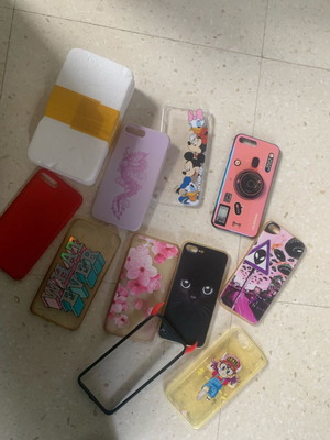 Αξεσουάρ iPhone 8 Plus σαν καινούργια, 3 προστατευτικά οθόνης και 10 θήκες