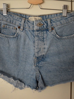 Bershka denim shorts like new, size XS