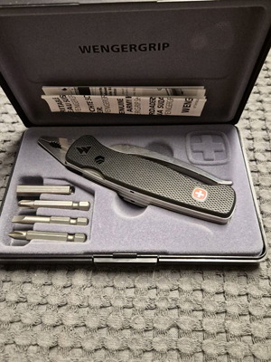 Πολυεργαλείο Wenger συλλεκτικό καινούργιο vintage