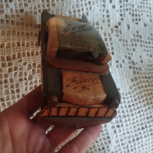 Buick wooden car from Cuba