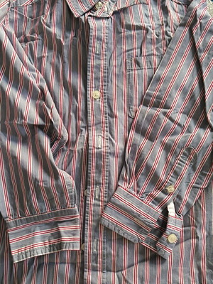 Gap striped shirt for 6-7 years like new, white and red