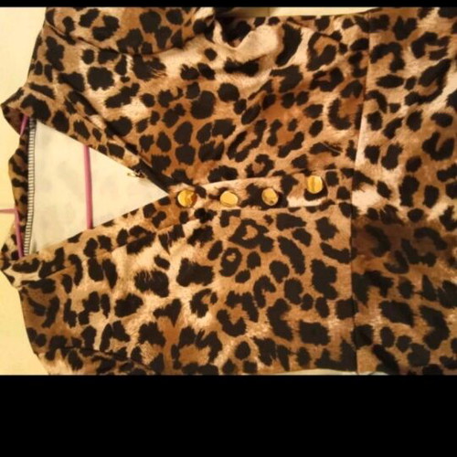 Leopard bodysuit like new, size M