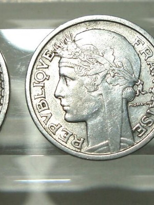 Francs 1947 coins used, lot of 3 pieces